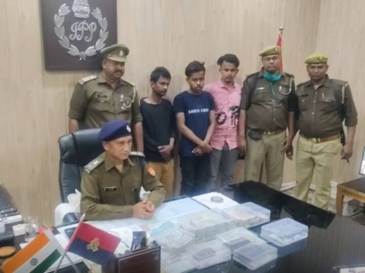 Ghazipur accused youth kidnapped relative boy and demanded 2 crore rupee in ransom three arrested ANN Ghazipur: पैसे की लालच में रिश्तेदार का अपहरण कर फिरौती में मांगे दो करोड़ रुपये, पुलिस ने आरोपियों को दबोचा