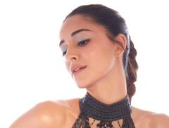 Ananya Panday: బ్యాక్‌లెస్ బ్లాక్ డ్రెస్‌లో మెరిసిపోతున్న అనన్యా పాండే