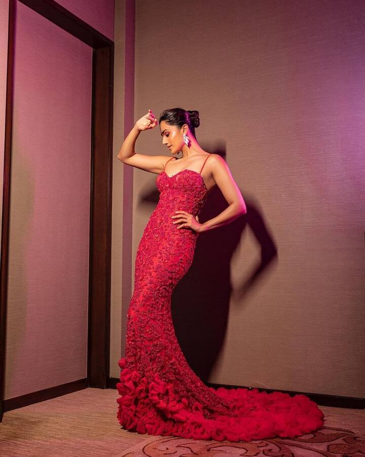 టాలీవుడ్ లో గ్లామర్ హీరోయిన్ గా గుర్తింపు తెచ్చుకుంది తాప్సీ. (Image Courtesy:Taapsee Pannu Instagram)