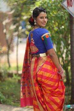 PHOTO : 'स्टार प्रवाह परिवार पुरस्कार 2022', रेड कार्पेटवर कलाकारांचा हटके अंदाज