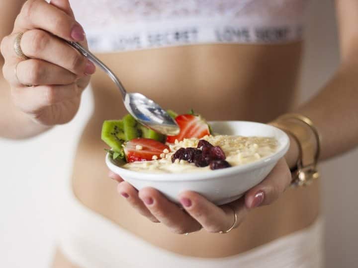 Breakfast: బ్రేక్ఫాస్ట్ తినకపోతే బరువు పెరగడమే కాదు, డయాబెటిస్ కూడా రావచ్చు If you do not eat breakfast, you will gain weight and diabetes will also come Breakfast: బ్రేక్ఫాస్ట్ తినకపోతే బరువు పెరగడమే కాదు, డయాబెటిస్ కూడా రావచ్చు