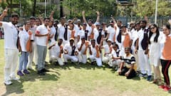 ABP Premiere League: ২২ গজে ধুন্ধুমার, এবিপি লায়নসকে হারিয়ে পরের পর্বে এবিপি অ্যাভেঞ্জার্স