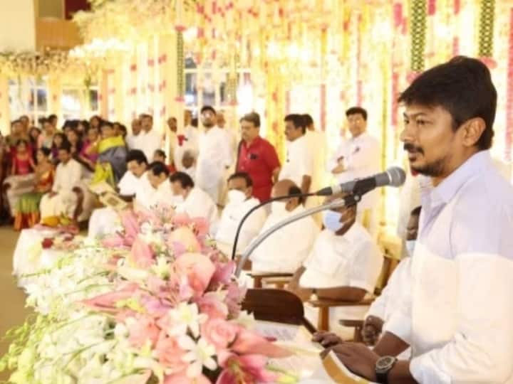 I didn't thought you would have done arranged marriage udhayanidhi stalin teases groom in wedding stage 