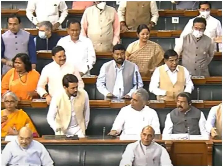 parliament session modi modi slogans raised in lok sabha today after victory in four states watch video ચાર રાજ્યોમાં જીત બાદ લોકસભામાં લાગ્યા મોદી-મોદીના નારા, વીડિયોમાં જુઓ PMનું રિએક્શન