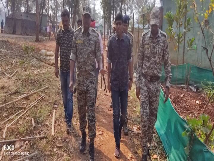 Narayanpur: Naxalites did IED blast on soldiers engaged in road safety ann Narayanpur: सड़क सुरक्षा में लगे जवानों पर नक्सलियों ने किया IED ब्लास्ट, एक जवान शहीद, एक घायल