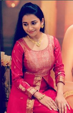 Jui Gadkari : जुई गडकरीची पोस्ट चर्चेत; म्हणाली...