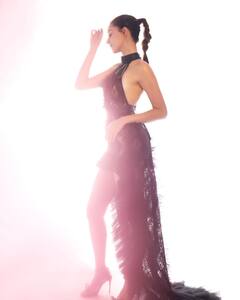 PHOTO : चुलबुली अभिनेत्री अनन्या पांडेची दिलखेचक अदा!