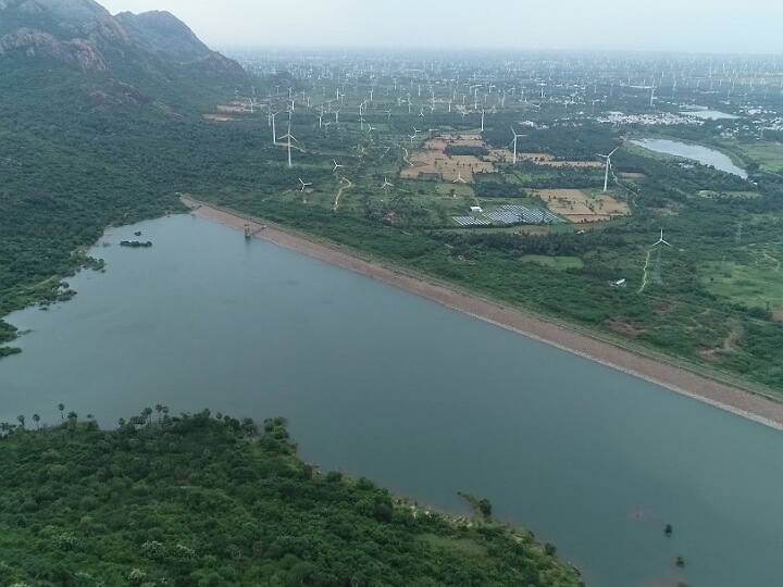 The water level in the dams in Kanyakumari district is declining as the impact of the storm increases கொளுத்தும் வெயில்...! குமரி மாவட்ட அணைகளில் குறைந்து வரும் நீர் மட்டம்