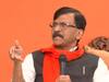 Maharashtra: शिवसेना संजय राउत का देवेंद्र फडणवीस पर निशाना, कहा- कुछ लोग खुद समझते हैं कानून से ऊपर