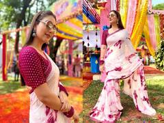 रंगी सारी गुलाबी चुनरिया रे: सफेद साड़ी पर खिल गया गुलाबी रंग...होली के लिए पूरी तरह तैयार हैं दिशा परमार