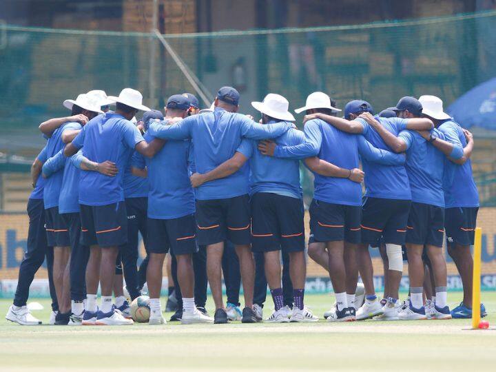 भारतानं श्रीलंकेला दुसऱ्या कसोटीत 238 धावांनी मात देत मालिकाही 2-0 ने खिशात घातली आहे. विशेष म्हणजे भारतीय भूमीत भारताचा हा सलग 15 वा मालिका विजय ठरला आहे.