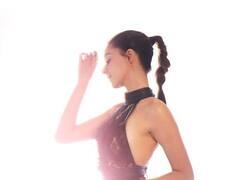 PHOTO : चुलबुली अभिनेत्री अनन्या पांडेची दिलखेचक अदा!