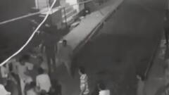 ફટાફટ: ભરૂચમાં કોંગ્રેસ અને એઆઇએમઆઈના નગર સેવકો વચ્ચે મારામારી, જુઓ ગુજરાતી ન્યુઝ