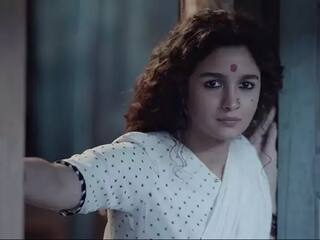 Alia Bhatt : 29 વર્ષની ઉંમરમાં જ આલિયા ભટ્ટ બની ગઈ છે કરોડોની માલિક, હવે એક ફિલ્મ માટે લે છે આટલા રૂપિયા