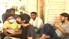 Presidency University: ‘ক্লাস শুরুর একমাস পরেও কেন খোলা হচ্ছে না হস্টেল?’ প্রেসিডেন্সিতে ছাত্র বিক্ষোভে ক্যাম্পাসে আটকে ডিন।Bangla News