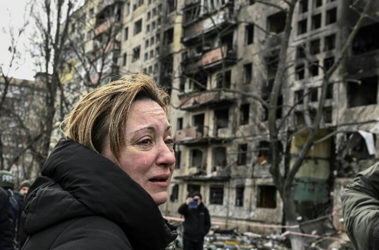 Russia Ukraine War: Loud explosions heard in centre of Ukraine capital Kyiv Russia Ukraine War: યુક્રેનના કિવમાં ત્રણ શક્તિશાળી વિસ્ફોટ, આકાશમાં છવાયા ધૂમાડાના ગોટા