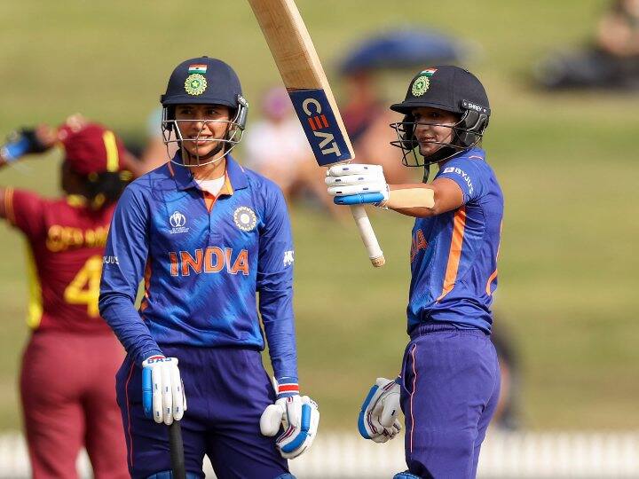 Ellyse perry india batting line up Smriti Mandhana Harmanpreet kaur Womens World Cup 2022 Women's World Cup 2022: एलिस पैरी ने बताया कौन है टीम इंडिया में सबसे खतरनाक, बैटिंग लाइन-अप को लेकर कही यह बात