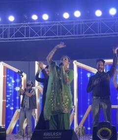 Sapna Choudhary Dance Video: सिग्नेचर स्टाइल में Sapna Choudhary ने बनाया फैन्स को दीवाना,नए वीडियो में दिखा कातिलाना अंदाज