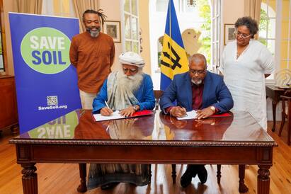 4 Caribbean Nations Join Hands With Sadhguru for Save Soil Movement சத்குரு தொடங்கியுள்ள மண் காப்போம் இயக்கத்துடன் 6 கரீபியன் நாடுகள் புரிந்துணர்வு ஒப்பந்தம்
