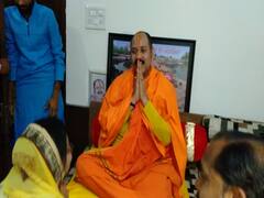 MP News: पंडित प्रदीप मिश्रा ने की बड़ी घोषणा, कहा- किसी भी पार्टी से नहीं लड़ेंगे चुनाव