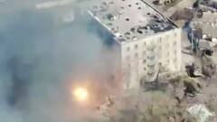 Why does Russia want China's help? | Ghanti Bajao