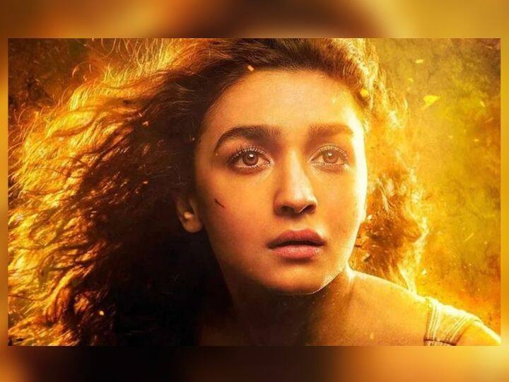 Brahmastra Teaser Alia Bhatt unveils first Look from upcoming film Brahmastra on her 29th Birthday Brahmastra : 'ब्रह्मास्त्र' मधील आलियाचा फर्स्ट लूक रिलीज; अयान मुखर्जीनं शेअर केला व्हिडीओ