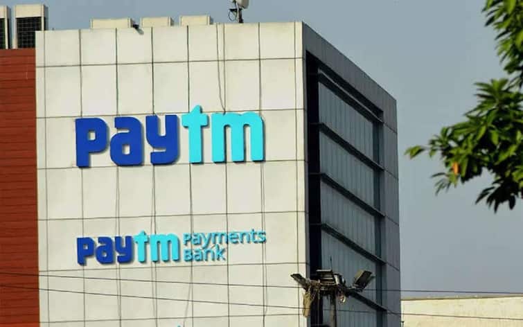 Paytm Share Crashes 10 Percent In Opening Trade After 3.1 Crore Shares Changed Hands In Block Deal Paytm Share Crash: पेटीएम के शेयर में 10 फीसदी की बड़ी गिरावट, दिग्गज निवेशक ने ब्लॉक डील में बेचे 1700 करोड़ रुपये के शेयर्स