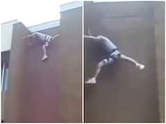 इमारत की छत पर स्टंट करना युवक को पड़ा भारी, धड़ाम से जमीन पर गिरा