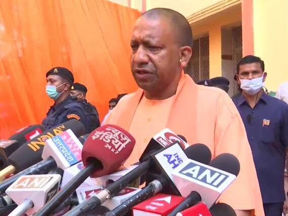 Kushinagar News: कुशीनगर में टॉफी खाने से चार बच्चों की दर्दनाक मौत, सीएम योगी आदित्यनाथ ने दिए जांच के आदेश Kushinagar News: कुशीनगर में टॉफी खाने से चार बच्चों की दर्दनाक मौत, सीएम योगी आदित्यनाथ ने दिए जांच के आदेश