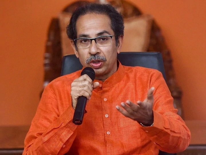 Maharashtra CM Uddhav Thackeray in Mumbai says BJP fake Hindutva party can contest election Dawood Ibrahim RSS no role in independence Uddhav Thackeray: शिवसेना की रैली में गरजे उद्धव ठाकरे, कहा - बीजेपी दाऊद को भी लड़वा सकती है चुनाव, झूठा है इनका हिंदुत्व