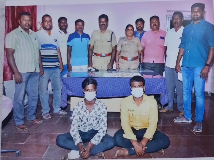 Police recover 45 razor necklaces stolen in Madurai in 48 hours பல்சர் பைக் வாங்குவதற்காக 45 சவரன் நகையை திருடிய மதுரை புள்ளிங்கோ...! - 48 மணி நேரத்தில் மீட்டு கொடுத்த போலீஸ்