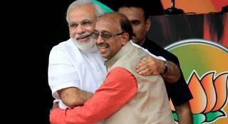 Crime News: ભાજપના દિગ્ગજ નેતા મોબાઇલ પર કરતા હતા વાત, પગપાળા આવેલો શખ્સ ફોન ઝૂંટવીને થઈ ગયો ફરાર