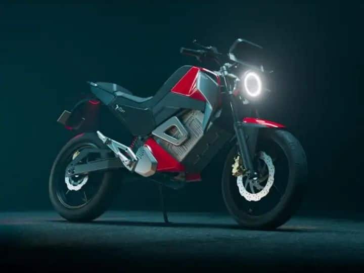Electric Bike: एका चार्जमध्ये 200 KM गाठते 'ही' इलेक्ट्रिक बाईक; किंमत कमी, फीचर्स जबरदस्त automobile oben-rorr-electric-bike-launched-in-india-with-200-km-range-will-be-full-charge-in-2-hours Electric Bike: एका चार्जमध्ये 200 KM गाठते 'ही' इलेक्ट्रिक बाईक; किंमत कमी, फीचर्स जबरदस्त