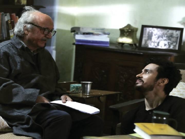 चहुबाजूंनी वाहवा मिळवणाऱ्या ‘द कश्मीर फाइल्स’ या चित्रपटातील प्रत्येक पात्राच्या मेहनतीचे जोरदार कौतुक होत आहे. अनुपम खेरपासून ते पल्लवी जोशीपर्यंत या चित्रपटातील प्रत्येक पात्रांचा अभिनय अंगावर शहारे आणणारा आहे.