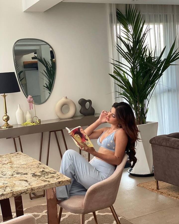 కరిష్మా శర్మ (Image Credit: Karishma Sharma/ Instagram)
