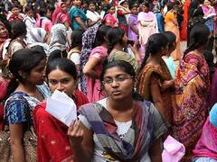 Women Unemployment Rate: बेरोजगारी के मामले में पुरुषों के मुकाबले महिलाओं की स्थिति गंभीर, जानें- क्या कहते हैं आंकड़े?
