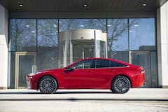 Toyota Mirai : দেখতে যেমন -পারফরম্যান্সও তেমন ! আগে দেখেছেন টয়োটা মিরাই ?