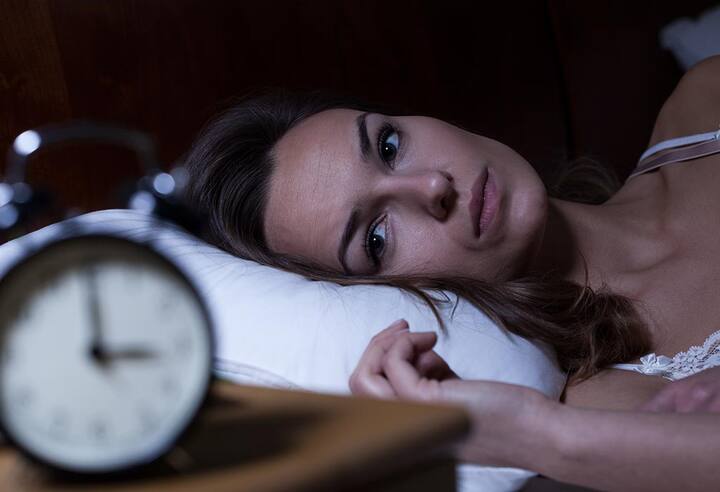 Health News, less Sleep after age of 40, do these measures, Sleep Disturbances 40 साल की उम्र के बाद कम नींद आने से हैं परेशान? तो करें ये उपाय