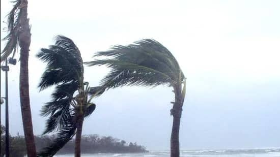 Cyclone asani low pressure area in bay of Bengal likely to turn cyclone આસની વાવાઝોડાનો તોળાઇ રહ્યો છે ખતરો, જાણો હવામાન વિભાગે શું આપી ચેતવણી