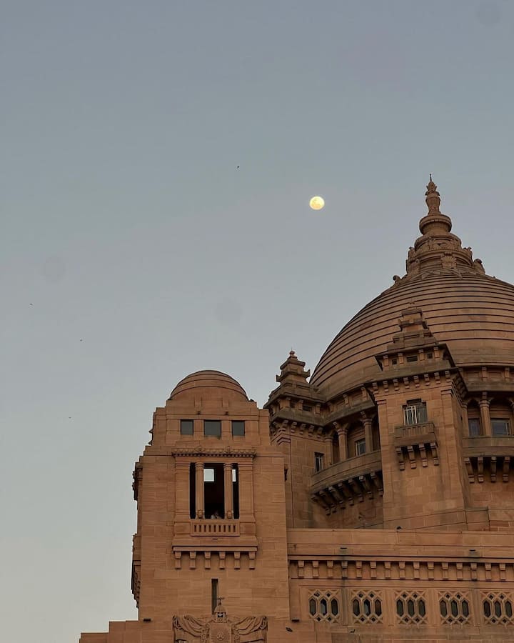 यूं तो जाह्नवी कपूर की हर पोस्ट दिलचस्प होती है. लेकिन उनकी हालिया पोस्ट फैन्स को काफी ज्यादा पसंद आ रही हैं.