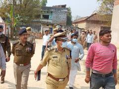 Amethi: जमीन विवाद में 4 लोगों की हत्या के बाद गांव में बवाल, घंटों की मशक्कत के बाद पुलिस ने कराया अंतिम संस्कार