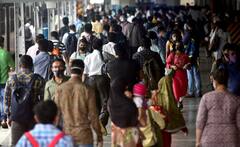 UP Covid-19 Restriction: कोरोना वायरस के प्रसार के चलते लगाए गए सभी तरह प्रतिबंधों को उत्तर प्रदेश सरकार ने हटाया