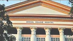 Calcutta MCH: '৬-৭ মাস মেলেনি মাইনে', কলকাতা মেডিক্যালে অস্থায়ী সাফাই কর্মীদের একাংশের বিক্ষোভ | Bangla News