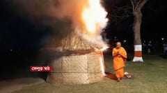 Holi 2022: সন্ধ্যারতির পর বেলুড় মঠে পালিত হল হোলিকা দহন উৎসব | Bangla News