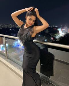 Divya bharathi : கருப்பு உடையில் காத்து வாக்கில் போஸ் கொடுத்த திவ்யபாரதி... லேட்டஸ்ட் க்ளிக்ஸ்!