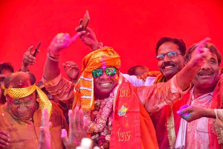 Holi festival in Uttar Pradesh has got an undeniable saffron hue with the BJP returning to power with a stunning majority. Holi festival in Uttar Pradesh has got an undeniable saffron hue with the BJP returning to power with a stunning majority. (Image: PTI)