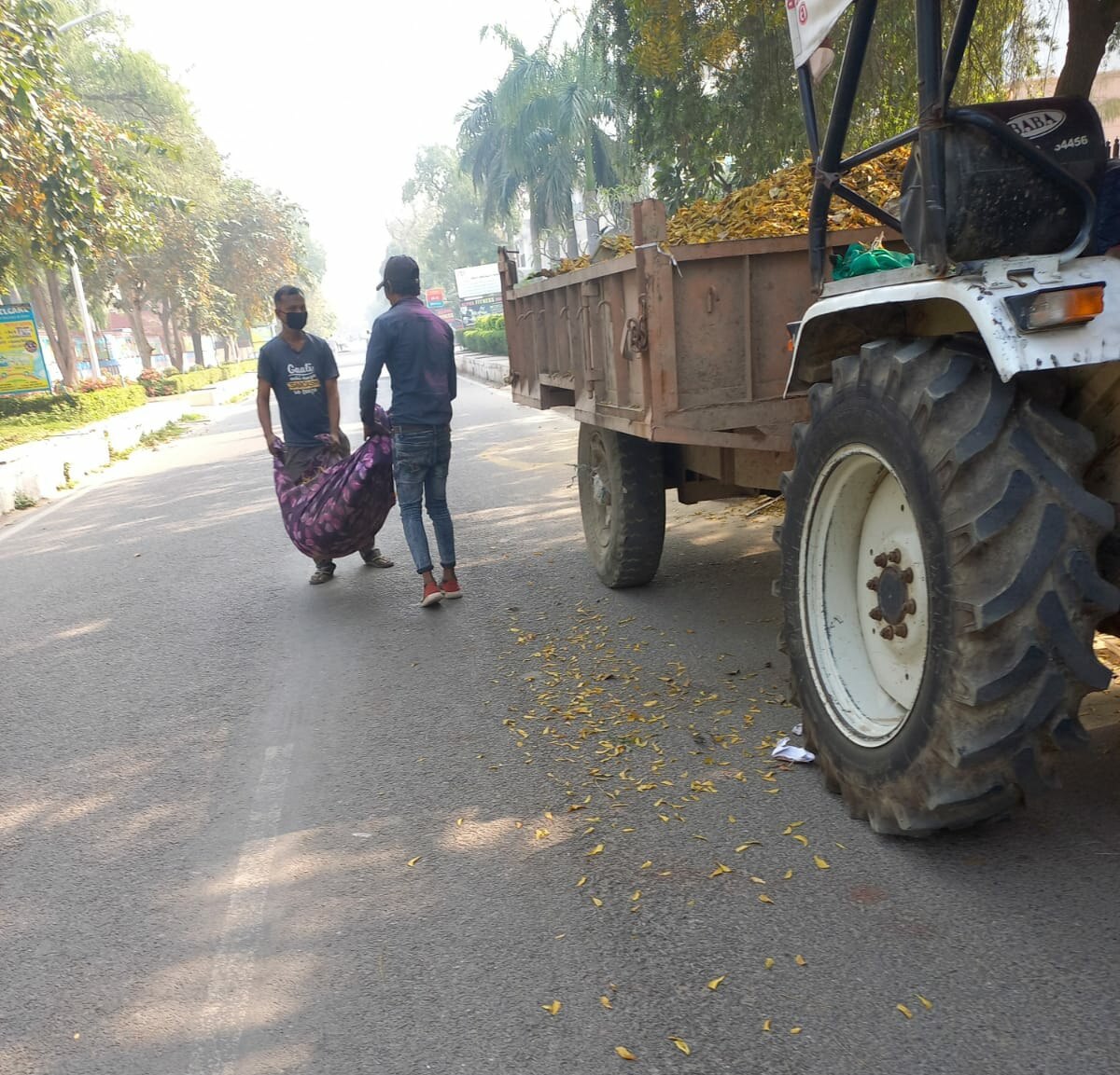 Greater Noida: गंदगी मिलने पर लगेगा 10 लाख का जुर्माना, जानिए- होली के लिए ग्रेनो प्राधिकरण की सफाई का प्लान