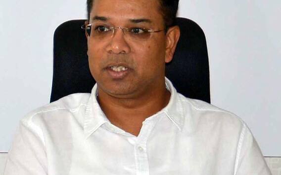 Telangana State Election Commissioner Vikas Raj: ట్వీట్ చేసిన CM KCR | ABP Desam