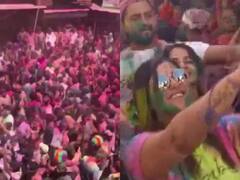 Rajasthan Holi 2022: Holi पर गुलाबी हुआ राजस्थान का पुष्कर शहर, पर्यटकों ने भी मनाया जश्न, देखें शानदार तस्वीरें