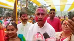 Dol Purnima 2022: রঙের খেলায় মাতলেন শিলিগুড়ির মেয়র গৌতম দেব | Bangla News